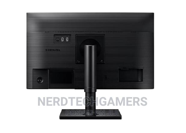 SAMSUNG 24" T45F Full HD Monitor · Photo 4