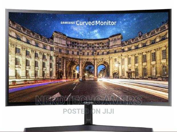 Samsung C24F396FHR 24 Full HD LED Curved 60hz Monitor · Photo 4
