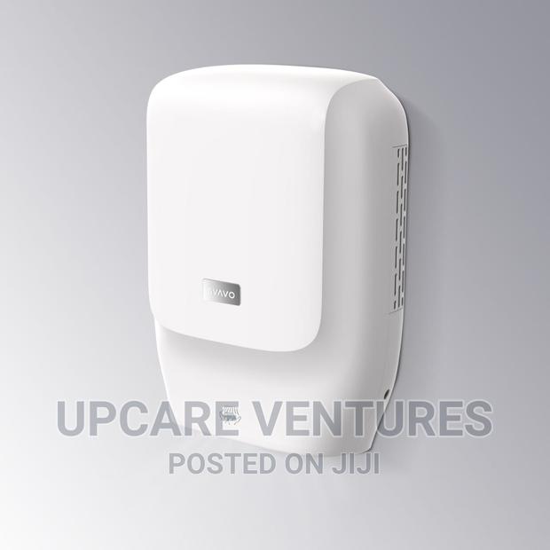 Svavo High Speed Hand Dryer · Photo 2