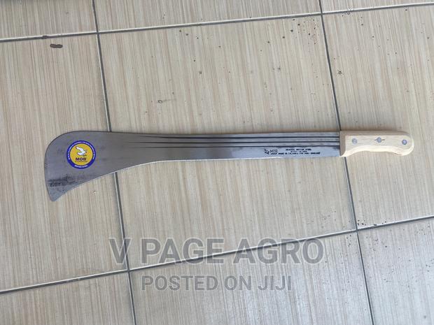 Mob Cutlass