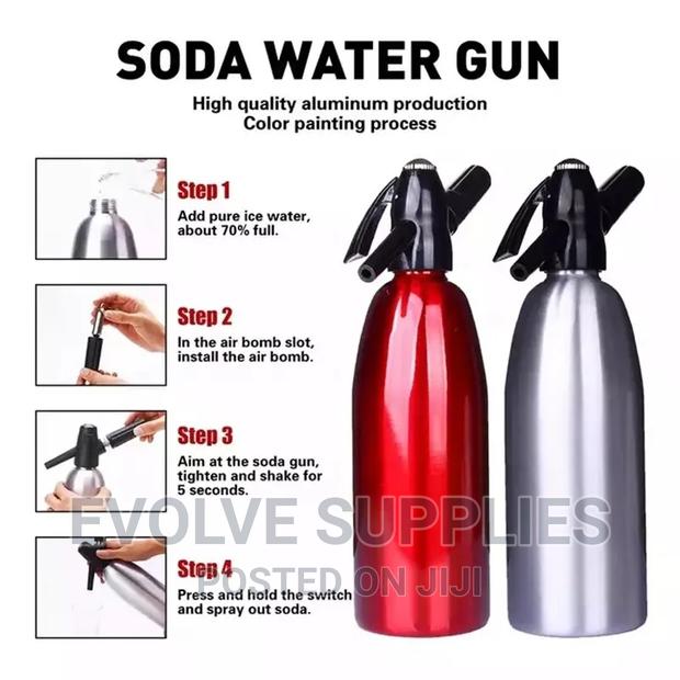 Soda Bottle or Seltzer · Photo 4