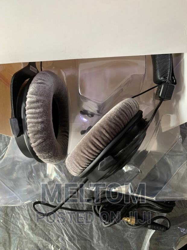 Behringer DJ Headphone (Bh 770) · Photo 4