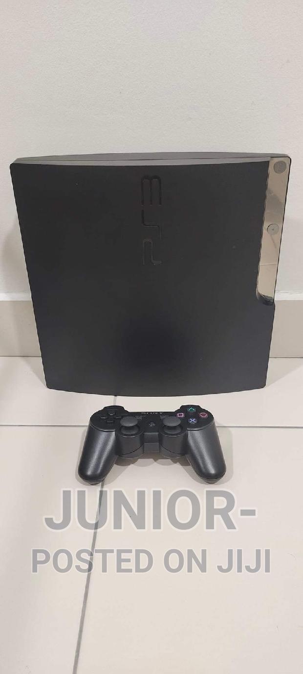 Ps3 Loaded With 10 Current Games · Photo 2