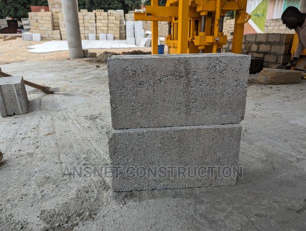6 Inches Blocks Hollow and Solid · Photo 4