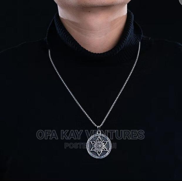 David Star Protection Necklace · Photo 3