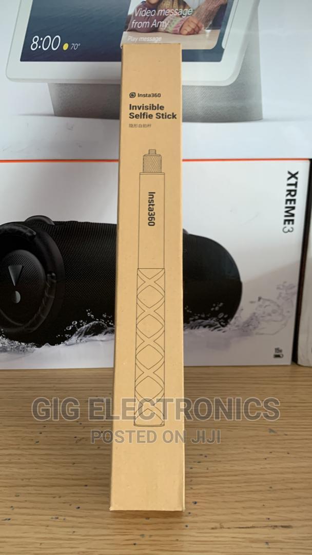 Insta360 X3 Invisible Selfie Stick · Photo 3