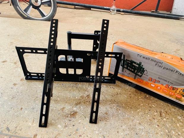Affordable Adjustable Corner Wall Mount for 32-55” Tv · Photo 2