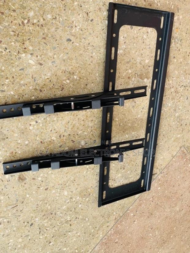 Reliable and Affordable Full Motion Adjustable Mount,32”-70” · Photo 2