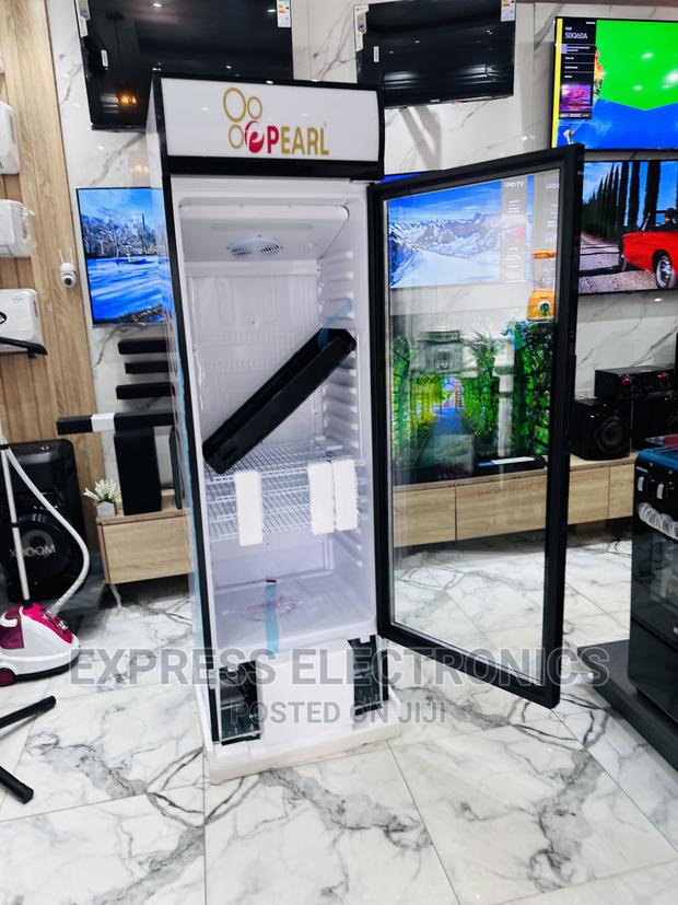 See Through Vertical Display Fridge Pearl PVC 424-2b · Photo 2