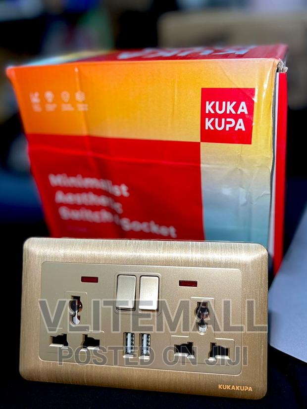 KK - Double Multi Socket With USB · Photo 4