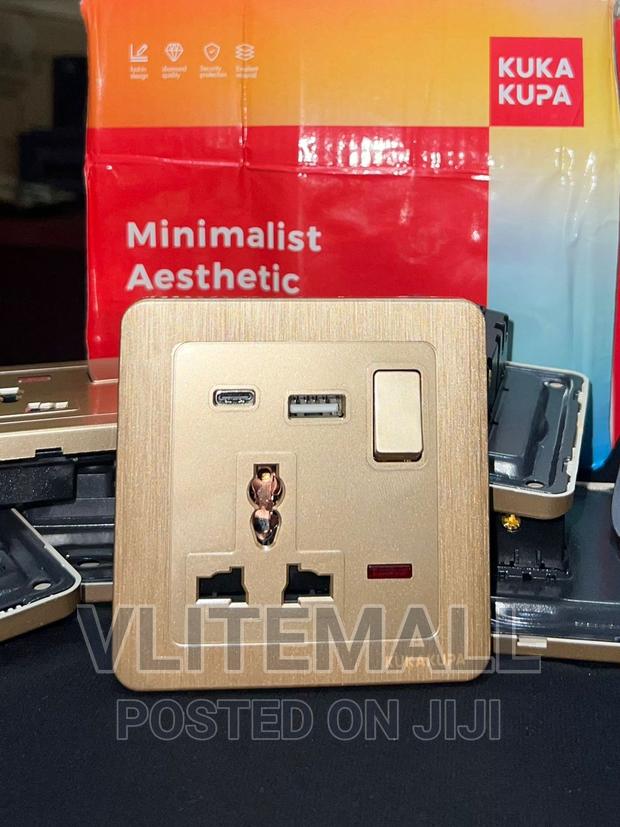 KK - Single Multi Socket With USB Type C Port · Photo 3