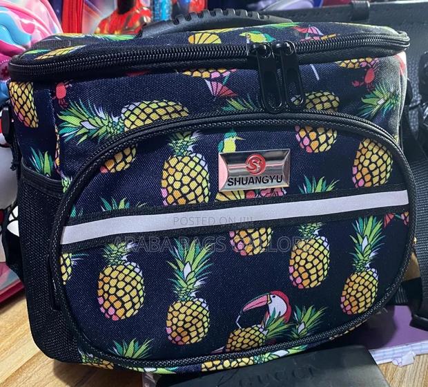 Quality Lunch Bags for Kids · Photo 4