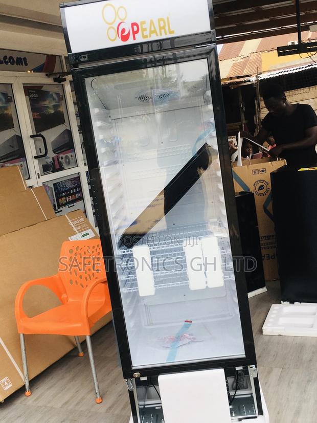 Lockable Pearl Display PVC-424-2B Glass Singledoor Fridge · Photo 2