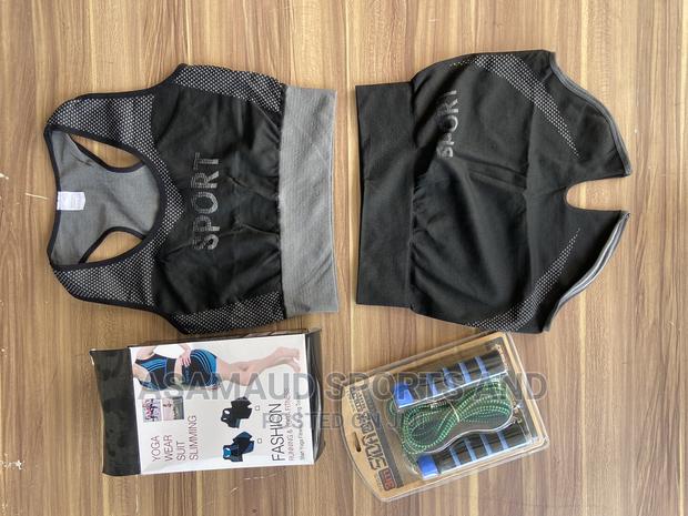 Set of Ladies Gym Wear at Cool Price