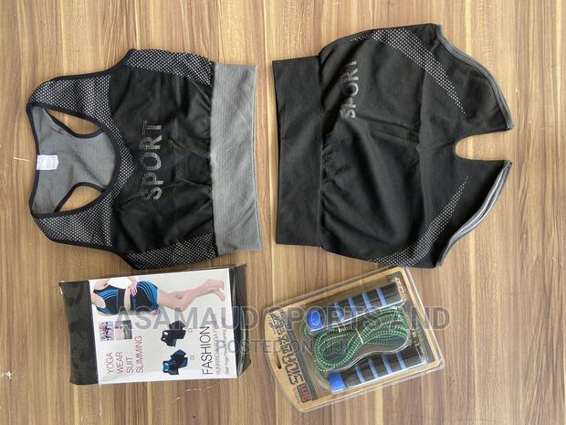 Set of Ladies Gym Wear at Cool Price