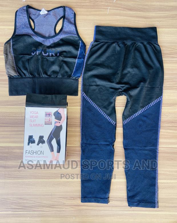 Set of Ladies Gym Wear at Cool Price