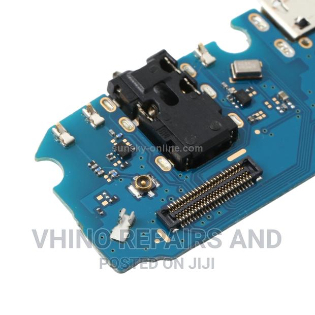 Original Samsung A02 Charging System photo 3