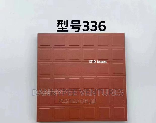 Compound Tiles Made in China · Photo 2
