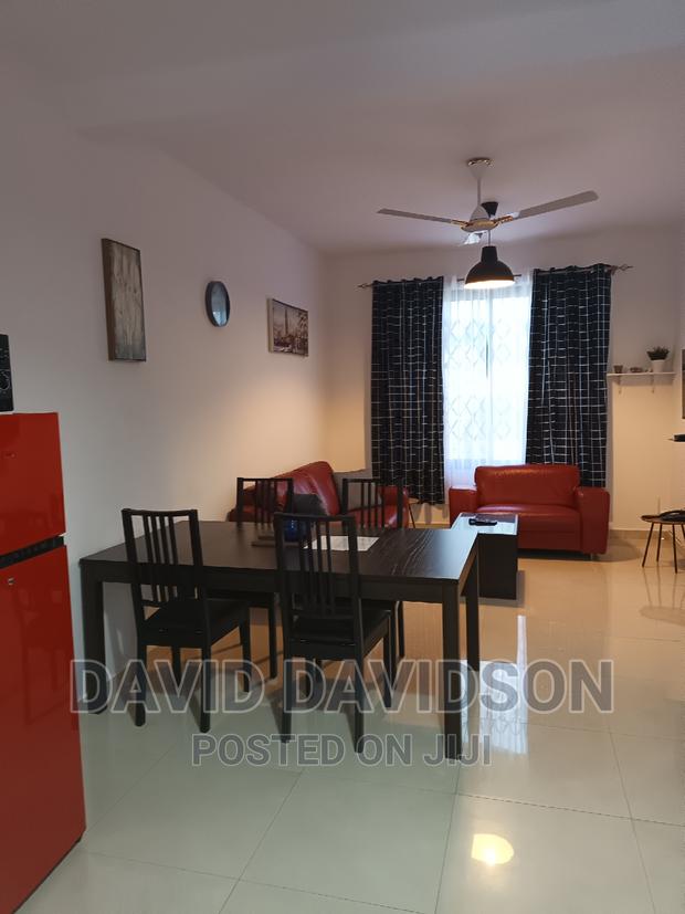 Furnished 1bdrm Apartment in Furnished Chamber, Tema Metropolitan · Photo 1