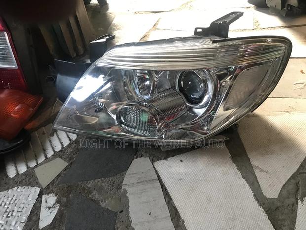 Mitsubishi Outlander 06 Left Side