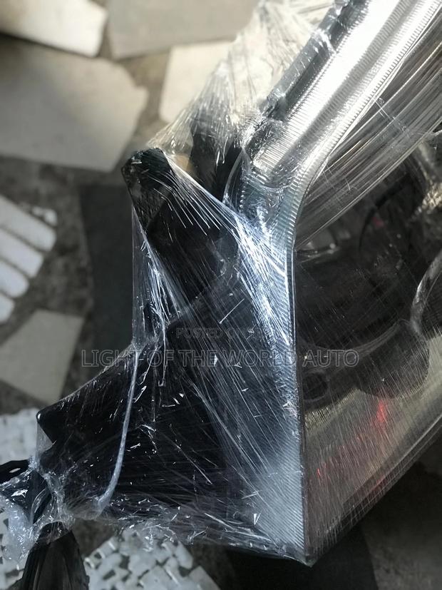 Mitsubishi Outlander 06 Left Side