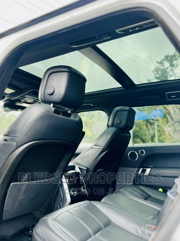 Land Rover Range Rover Sport 2021 White