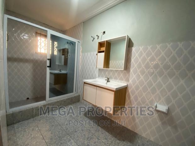 3bdrm Apartment in Pokuase for rent · Photo 2