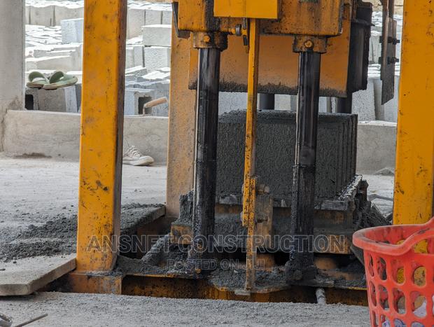 5 Inches Hollow and Solid Blocks · Photo 4