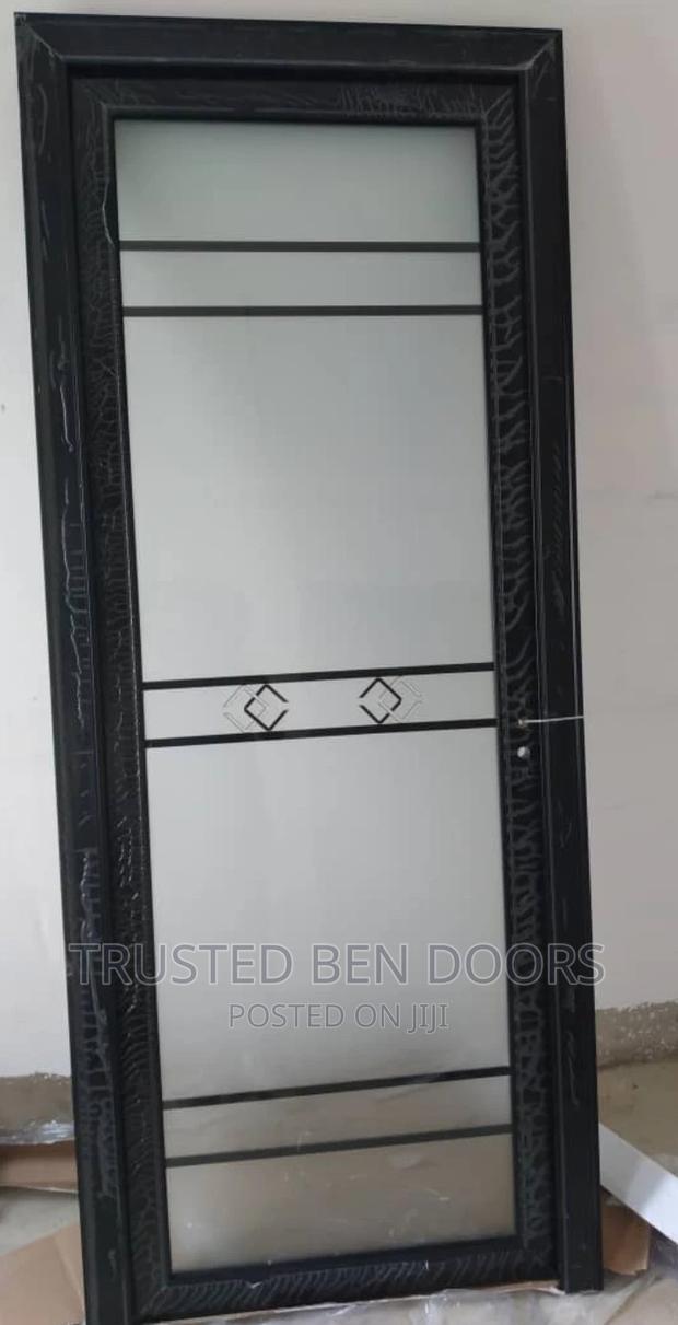 All_black Paladin Glass Bathroom Turkish Doors · Photo 2