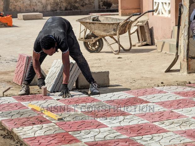 Red Pavement Tiles · Photo 4