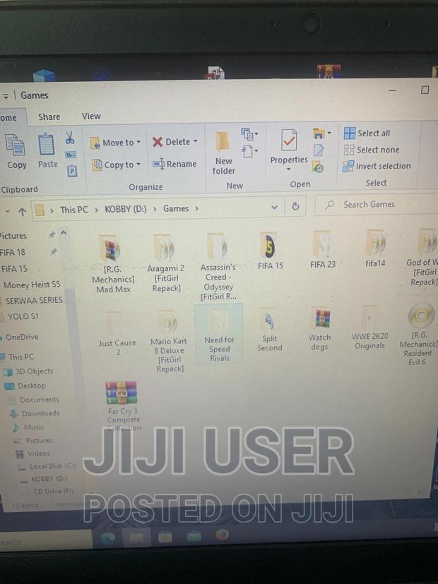 Pc Games Available · Photo 4