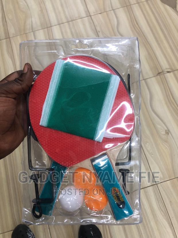 Table Tennis Set (2 Bats,3 Balls,2 Hooks 1 Net) · Photo 4