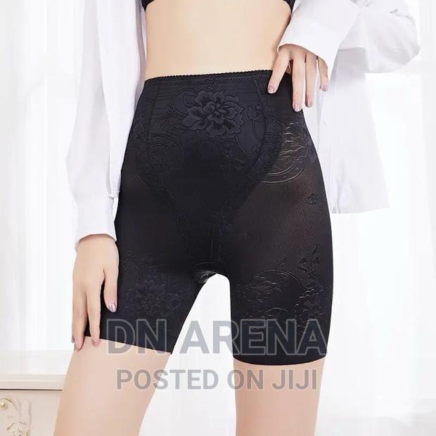 Lace Underwear · Photo 3