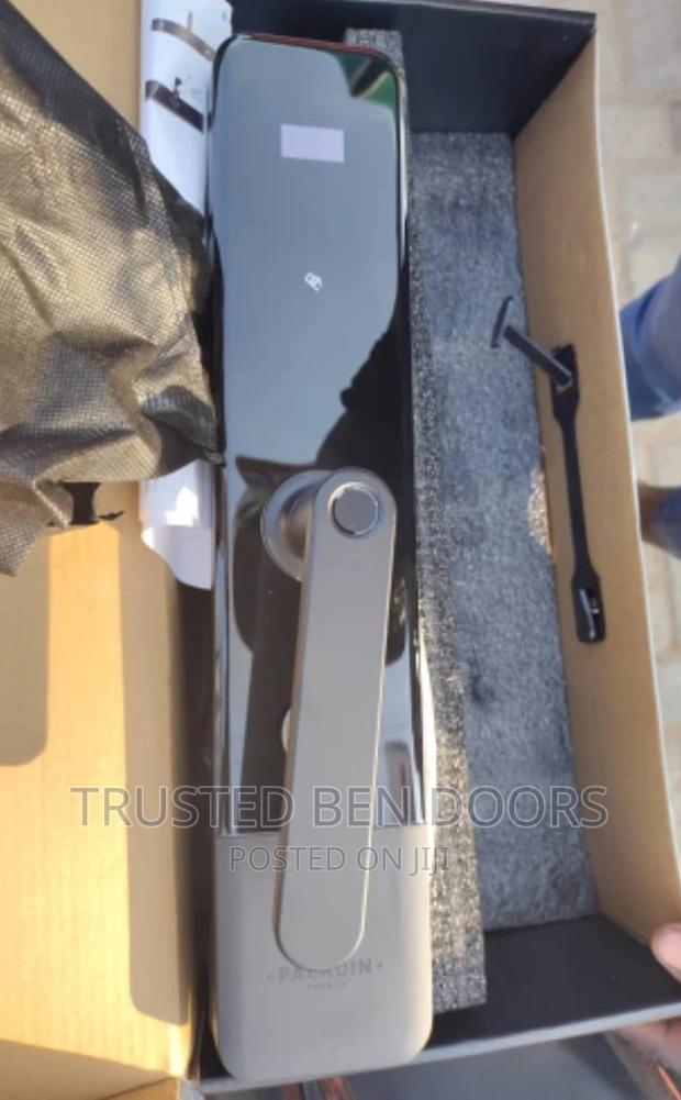 Paladin Turkish Smart Biometric Door Lock · Photo 2