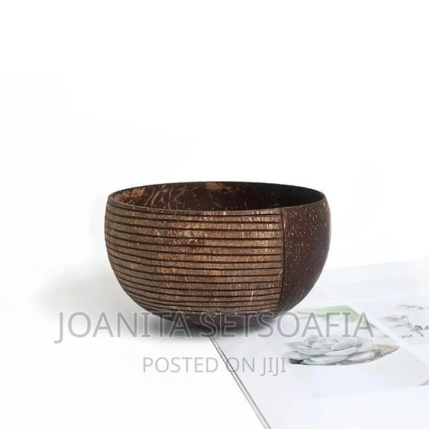 Coconut Bowl 500mls photo 4