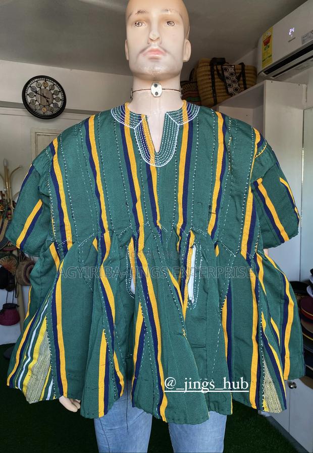 Men Smocks · Photo 3