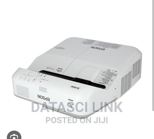 Epson 3500lumen Eb-696w Ultra Short Throw Projector photo 2