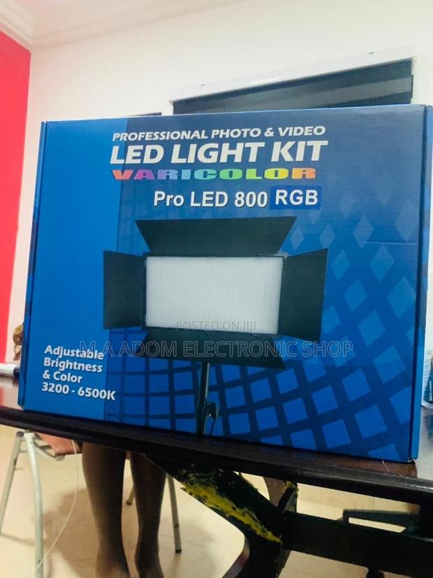 Original Professional Photo and Vidoe Led Light Kit(Black). · Photo 2