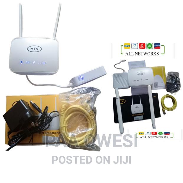 Universal Broadband 4G Router · Photo 2