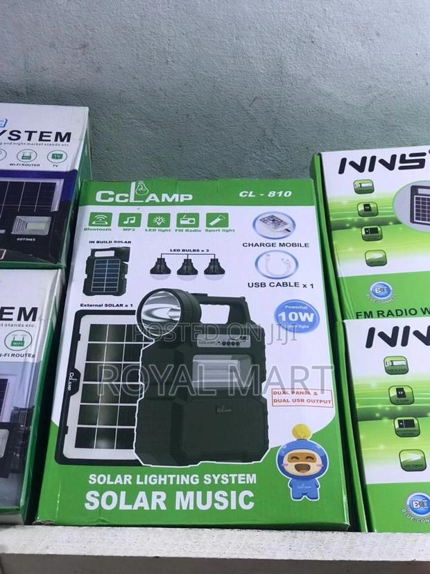 CL810 Solar Lighting System · Photo 2
