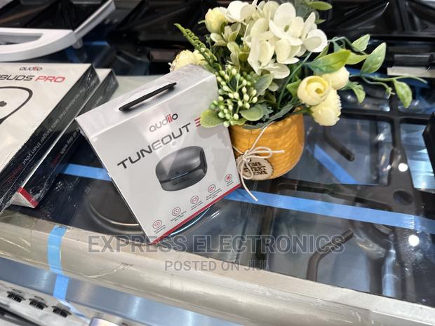 Wireless Airpod Black Audiio Tuneout 301 Black · Photo 2