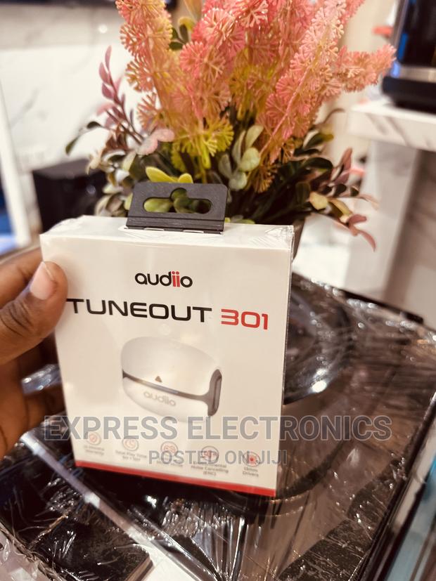 Get a New Airpod Audiio Tuneout 301 White · Photo 2