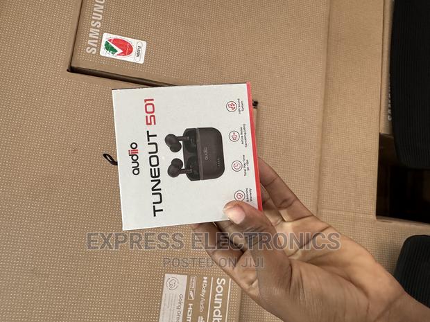 Quality Audiio Tuneout 501. · Photo 2