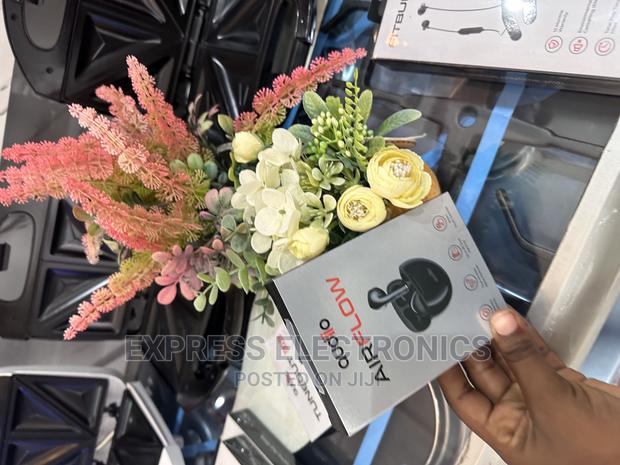 Authentic Black Airpod Audiio Airflow · Photo 2