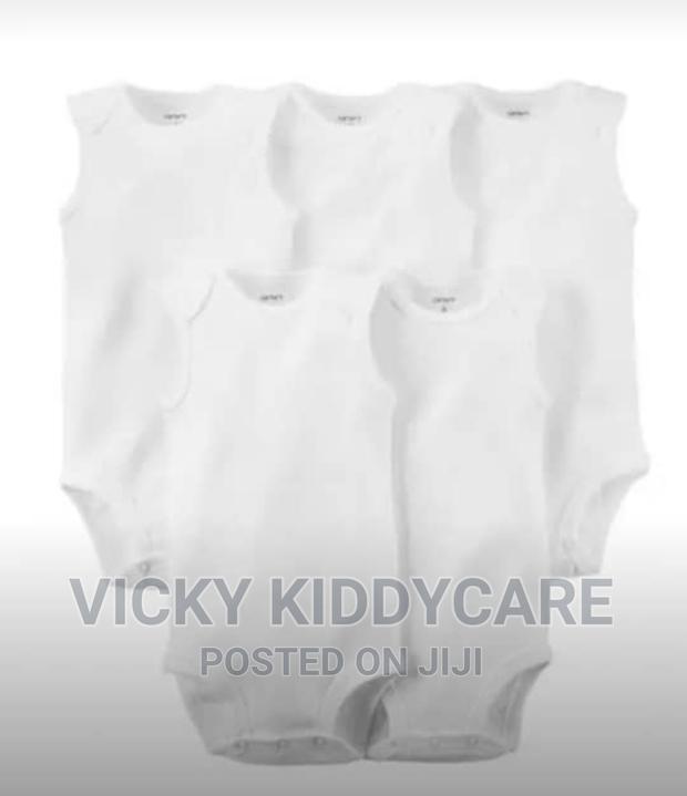Plain White Armless Body Suit · Photo 2