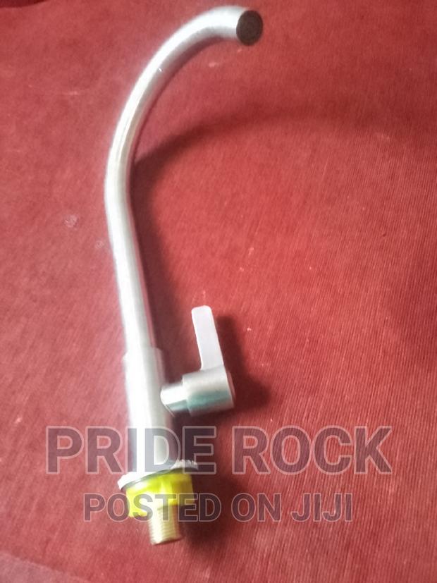 Kitchen Sink Tap Rotatable, Antitrust Material · Photo 2