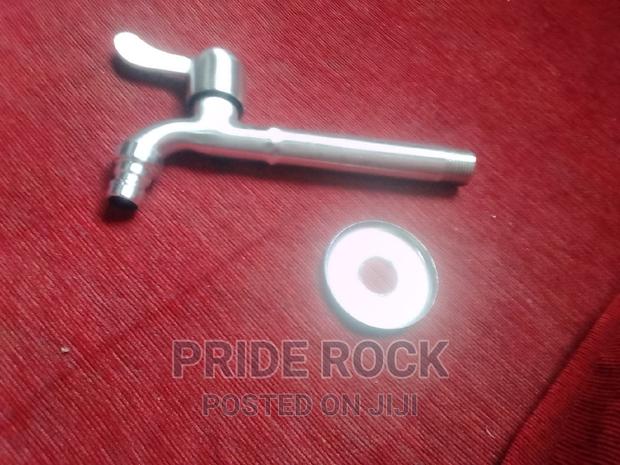 Wall Tap Long · Photo 4