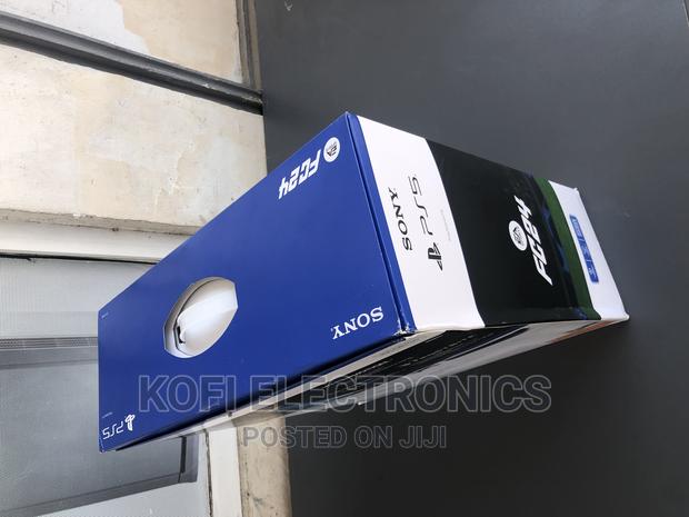 Shop-playstation 5 Console · Photo 2