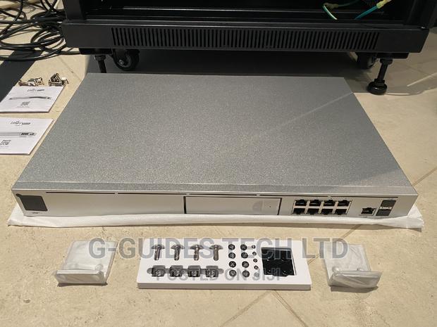UNIFI Dream Machine Special Edition
Udm-Se · Photo 3