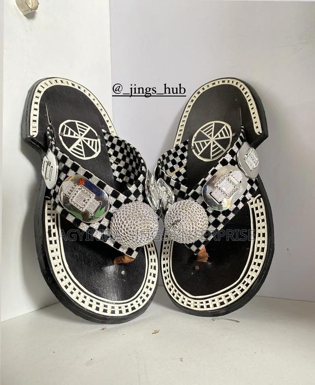 Ahenema Slippers photo 2